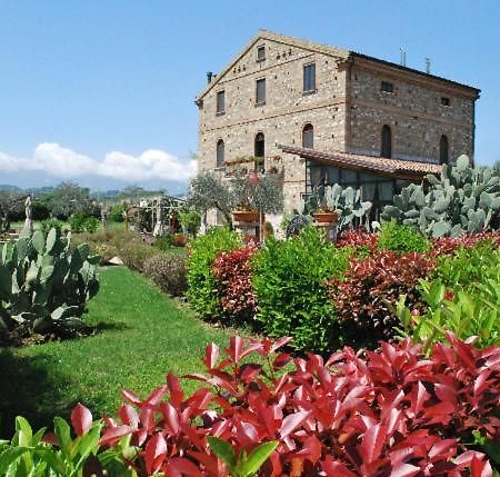 Locanda Dei Cocomeri Montalto Uffugo Exterior photo